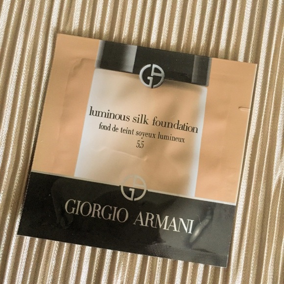 giorgio armani luminous silk foundation samples